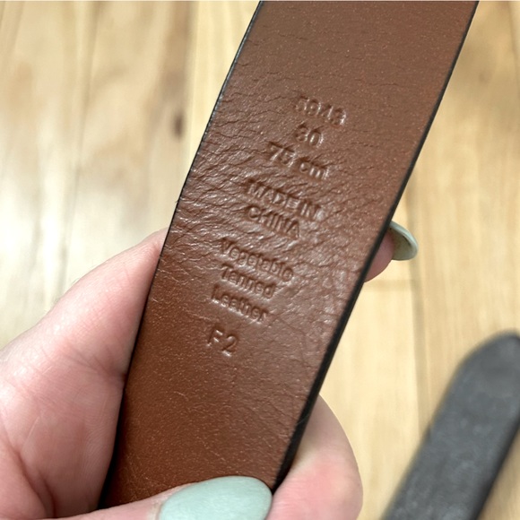 Coach Classic Brown Leather Belt with Gold Hardware 75cm - Picture 6 of 6